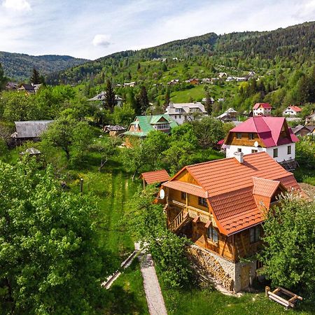 Садиба "Три Царі" Jaremtsje Buitenkant foto